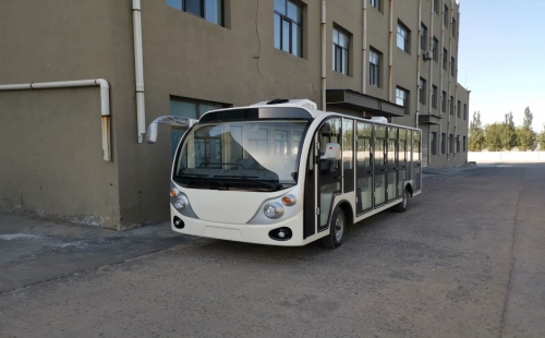 燃油觀光車難道不是景區(qū)冬季的首選交通工具嗎？